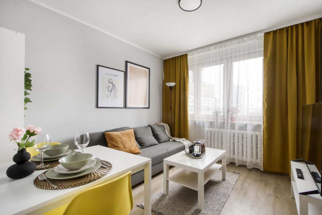 Apartments Centre By Arrenda وارسو المظهر الخارجي الصورة